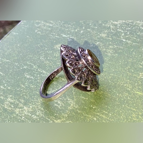 Vintage 925 Sterling Silver Oval-Shaped Citrine Gemstone Ring w/ Marcasite Sz 6 - Picture 14 of 16